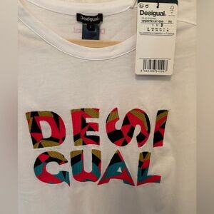 Desigual Woman’s T-shirt, Large, logo on front NWT $60